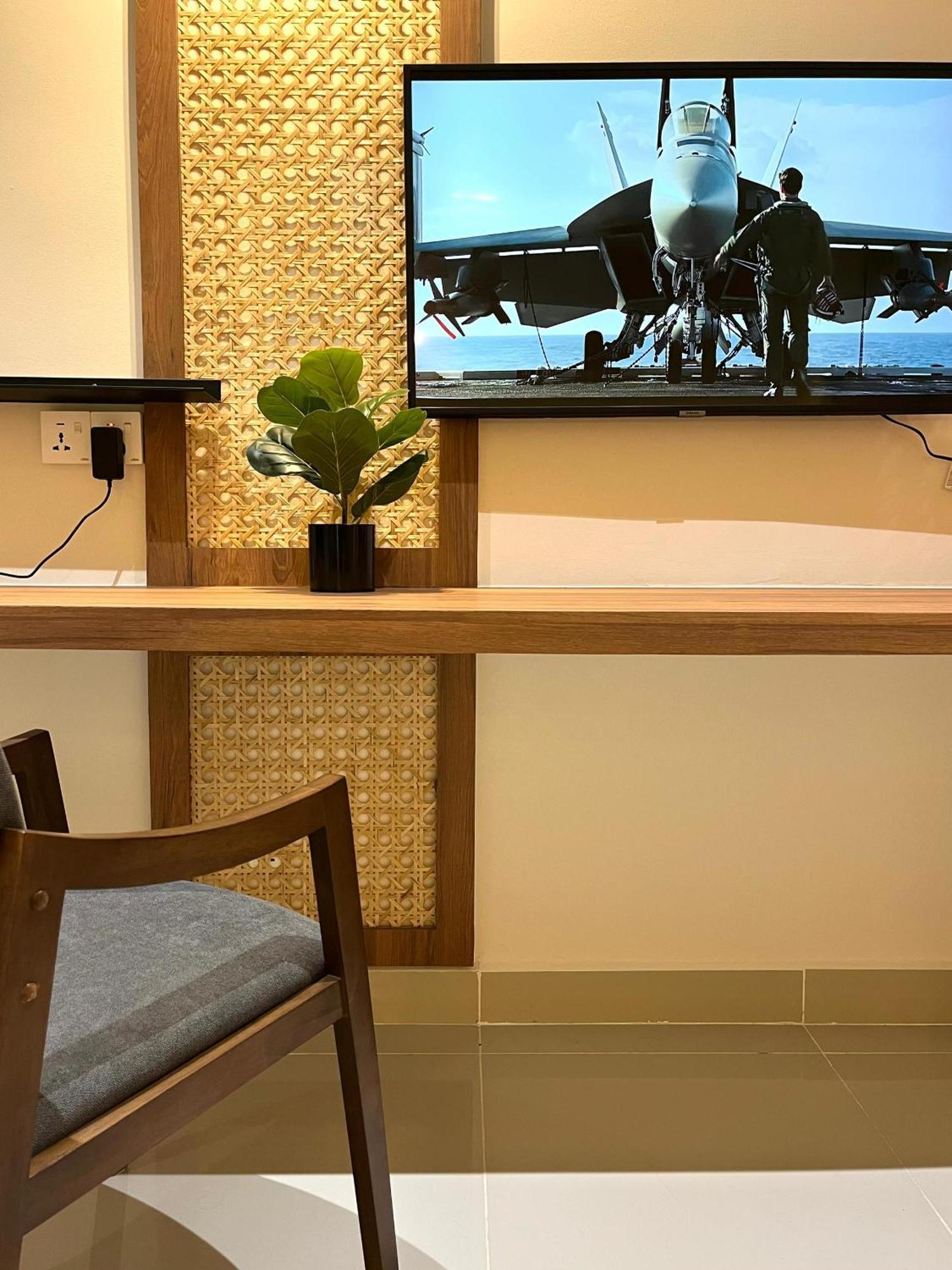 Covesign Suite, The Shore Kota Kinabalu Bagian luar foto